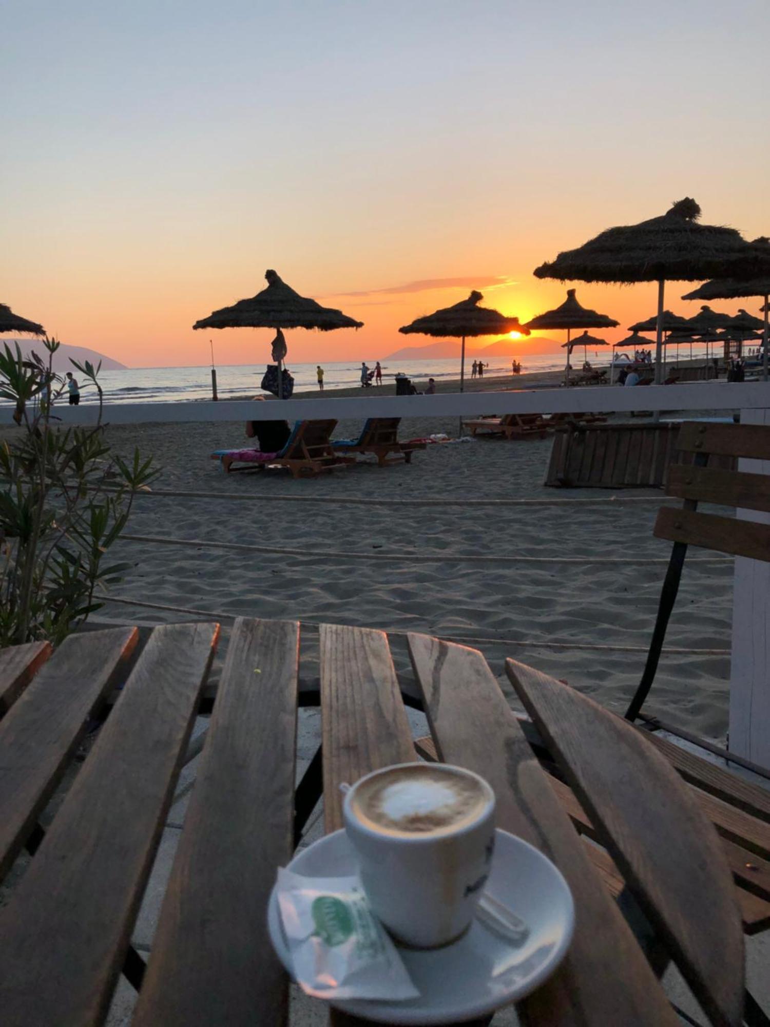 Vila Roan Vlorë Exteriör bild