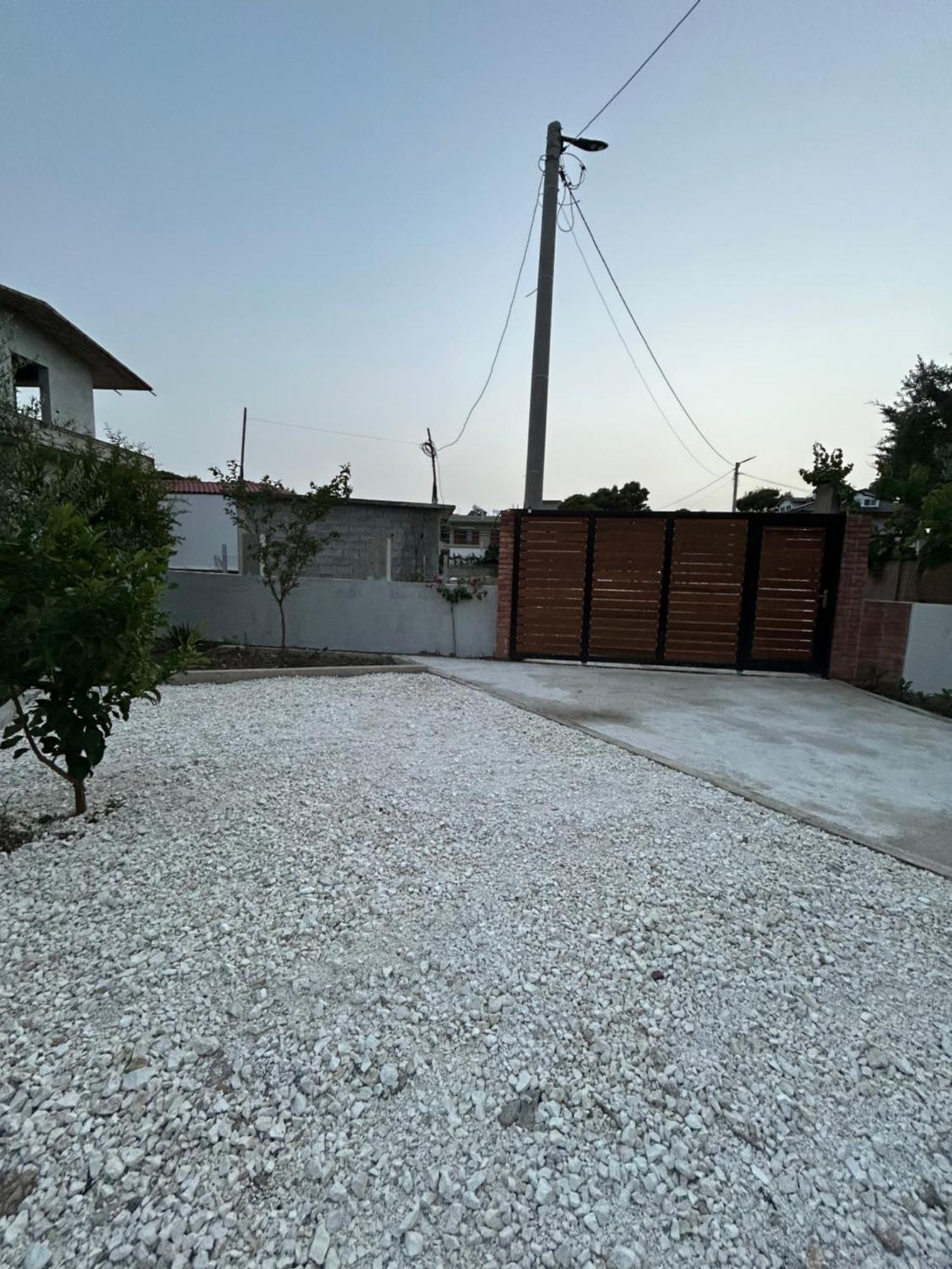 Vila Roan Vlorë Exteriör bild