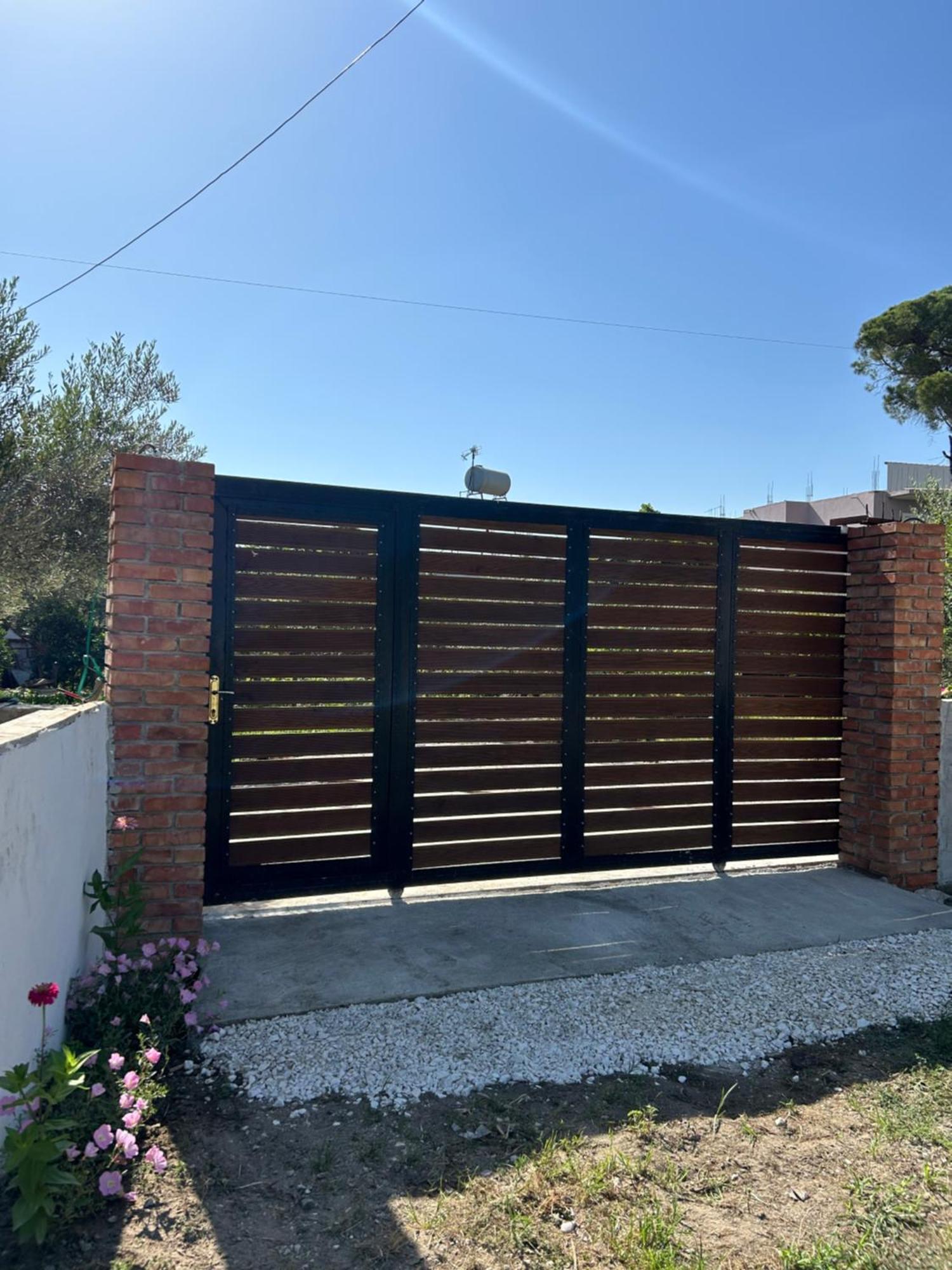 Vila Roan Vlorë Exteriör bild