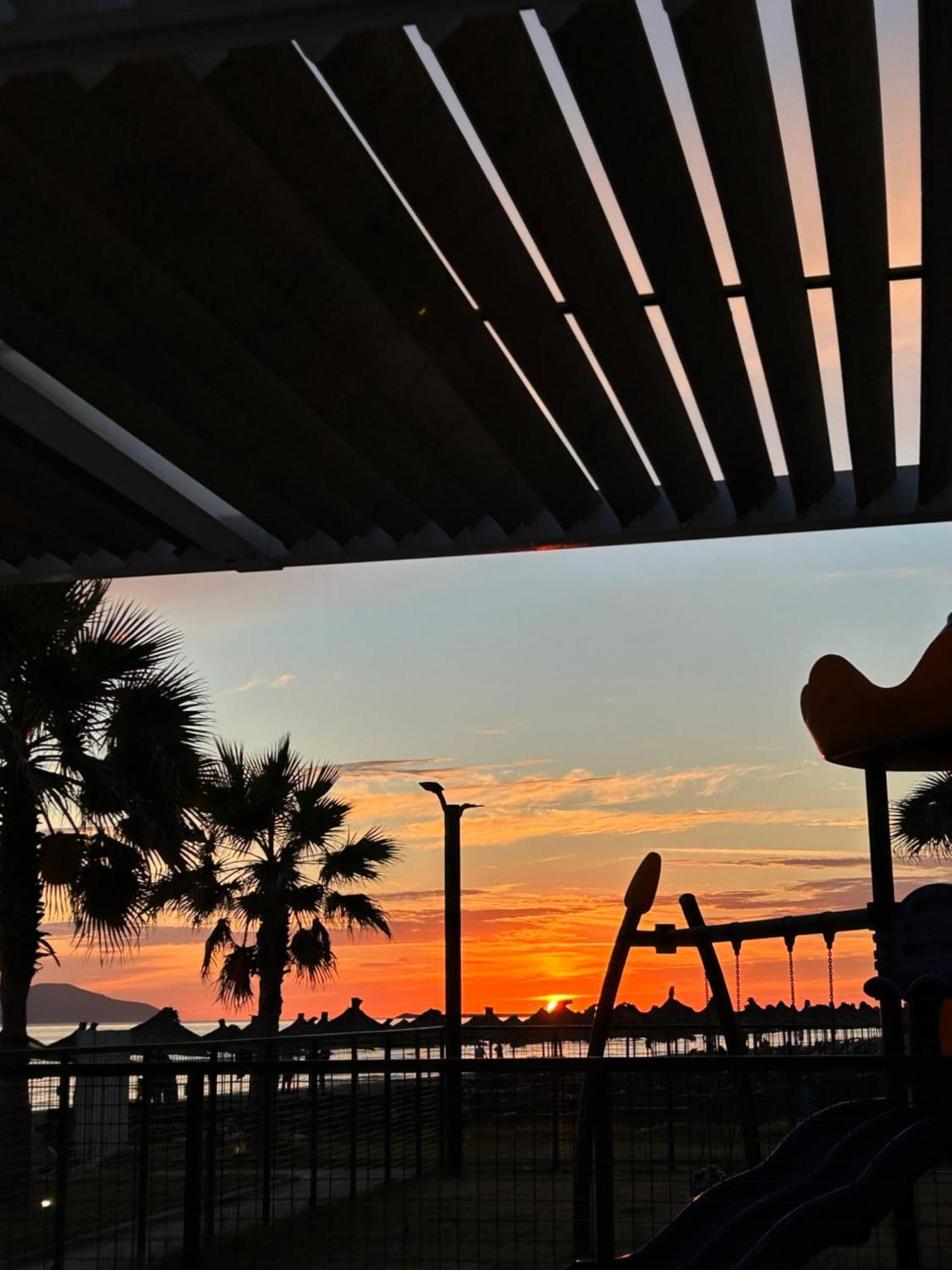 Vila Roan Vlorë Exteriör bild